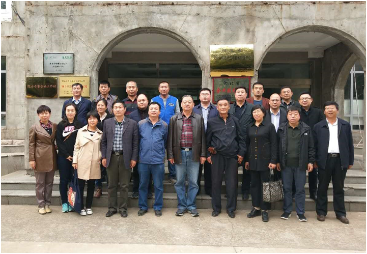 我公司成功承办河北省蛋肉鸡养殖废弃物资源化利用技术模式现场观摩会 我公司成功承办河北省蛋肉鸡养殖废弃物资源化利用技术模式现场观摩会